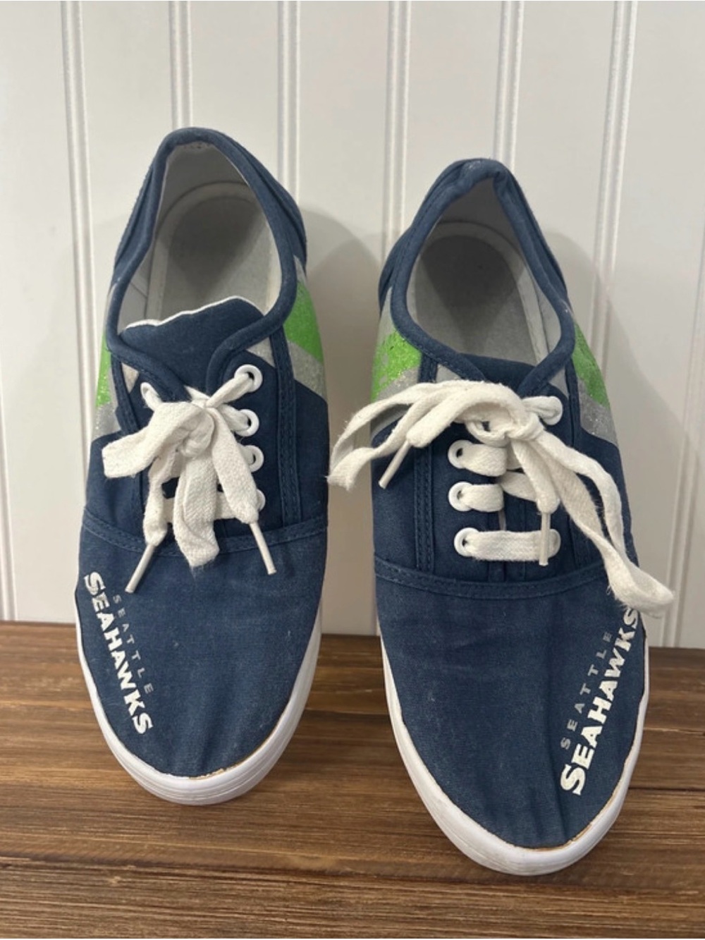 Seattle Seahawks NFL Football Lace-Up Shoes, Blue Green Gray White 9.5